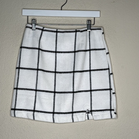 NWOT Lulu’s Spence Fleece Plaid Mini Skirt Size Small Academia Preppy Collegiate - Picture 6 of 10